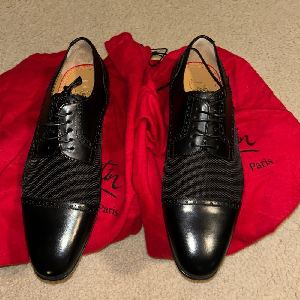 Christian Louboutin Dress Shoe, Authentic with tag.